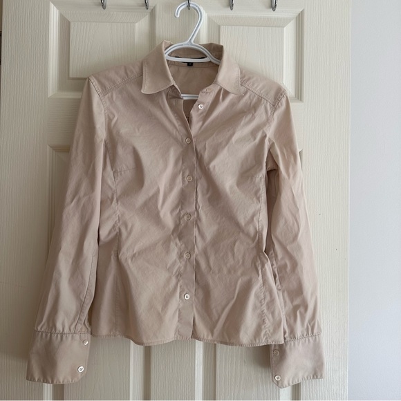 Authentic Vintage Gucci Classic Beige Fitted Style Button Down Shirt Size 38 - Picture 8 of 14